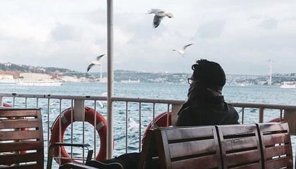 ayx爱游戏_ 一场完美之战！勇士在主场狂胜，展现王者气度！，爱游戏官方首页