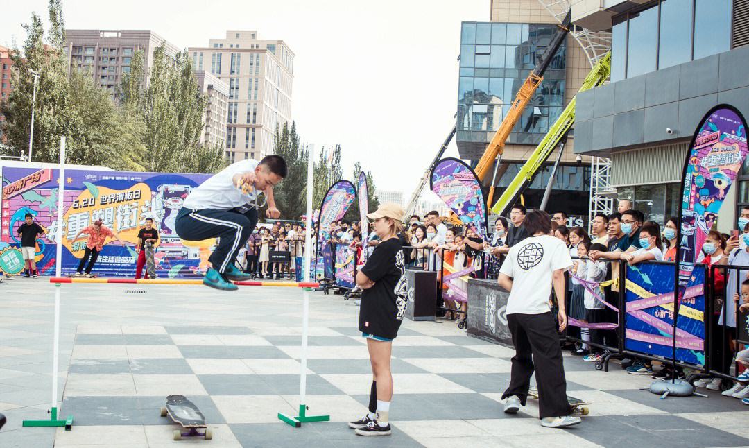 包含极限滑板赛:街头风格的极限挑战的词条 包含极限滑板赛:街头风格的极限挑战的词条